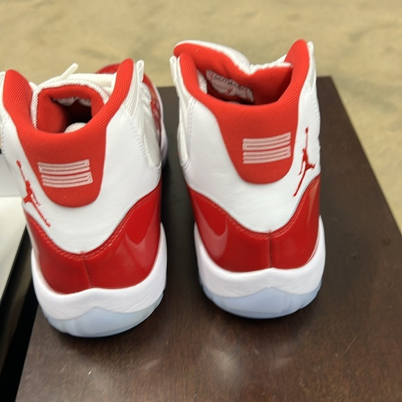 Air Jordan 11 Retro “Cherry Red” 9.5 - Picture 3 of 3
